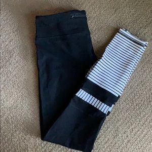 ElectricYoga tights Medium